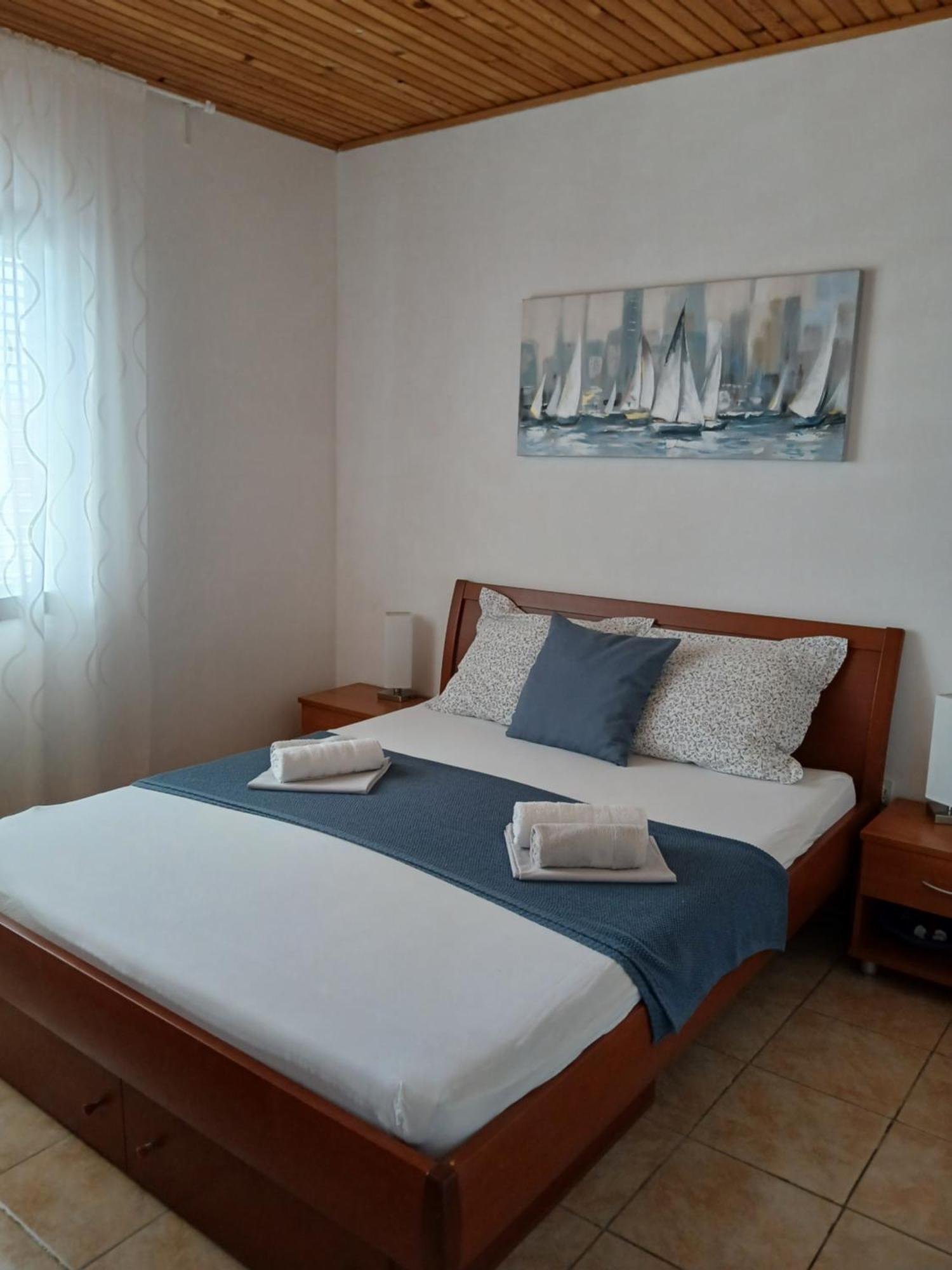 Apartment Dragas Луково Екстериор снимка